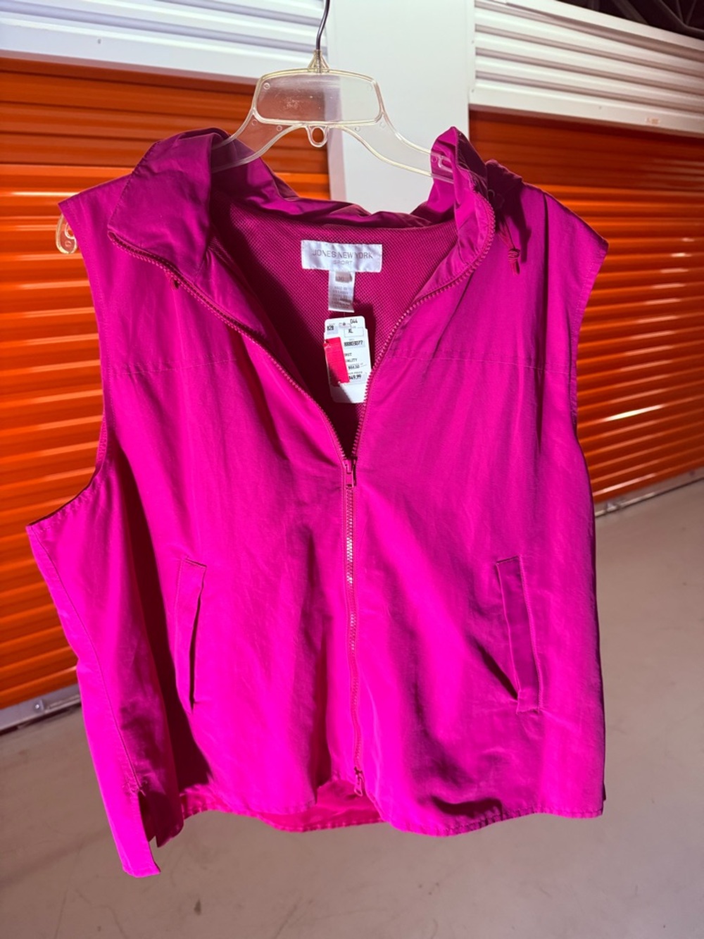 Jones New York Bright Pink Sport Zip Vest